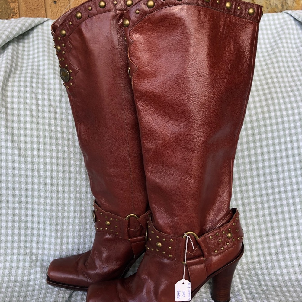 Antonio Melani Buffalo boots size 8.5